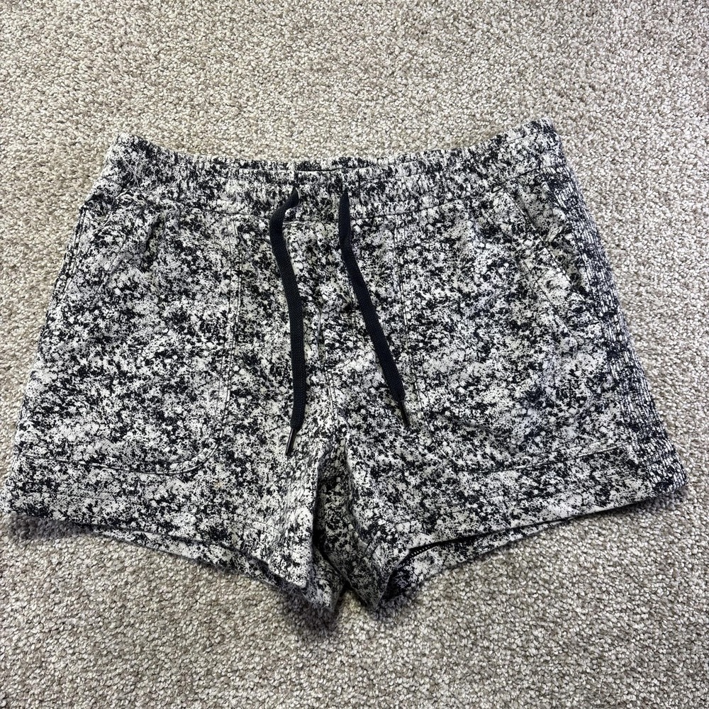 Athleta Shorts Womens Medium Gray French Terry 3.5 Inseam Relaxed Sweat